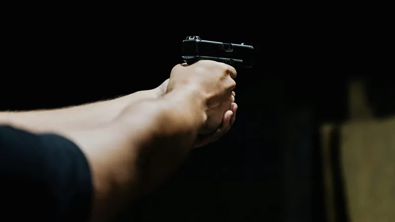 Стреляли в спину: покушение на убийство расследуют на востоке Казахстана