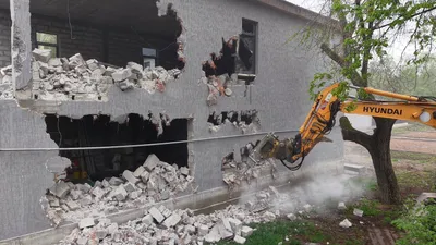 техника, здание, снос, фото - Новости Zakon.kz от 09.04.2026 16:36