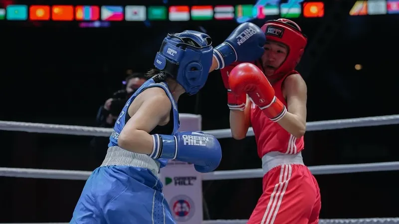 Бахыт Сейдиш завоевала "серебро" азиатского чемпионата по боксу