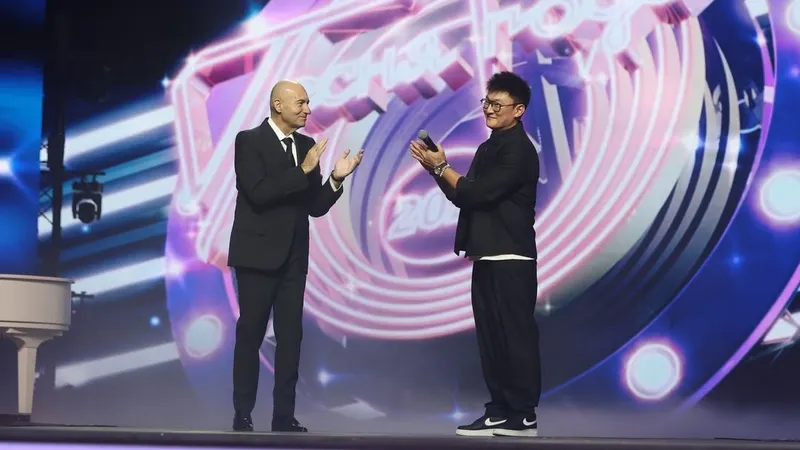 "Трудно выбрать": Игорь Крутой посвятил пост казахстанцу Алексу Лиму