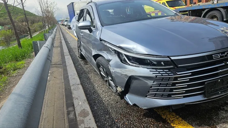 ДТП в Алматы, фото - Новости Zakon.kz от 10.04.2026 10:46