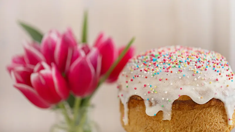 Как испечь полезный кулич к Пасхе