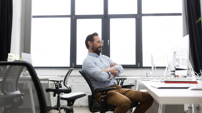 Чтобы не было отеков: 5 привычек для тех, кто много сидит или стоит