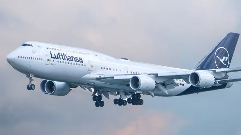 Пилоты Lufthansa не выйдут работать 13 и 14 апреля