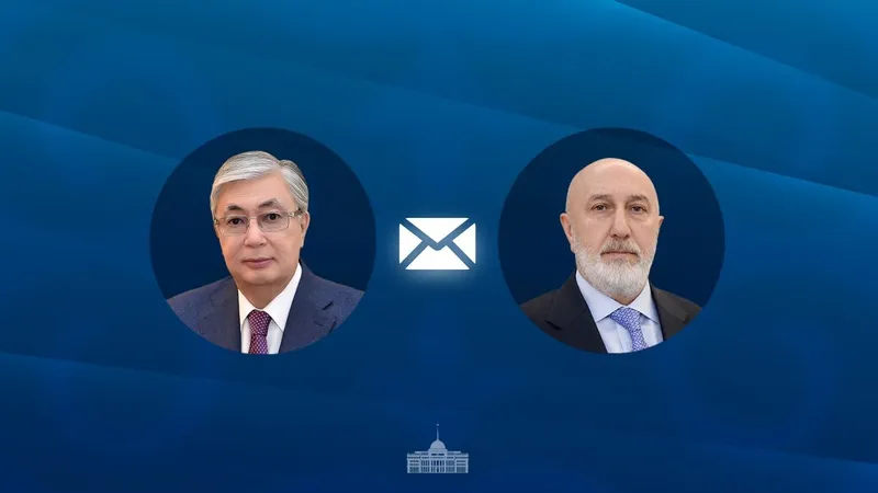 Токаев направил телеграмму президенту Ирака