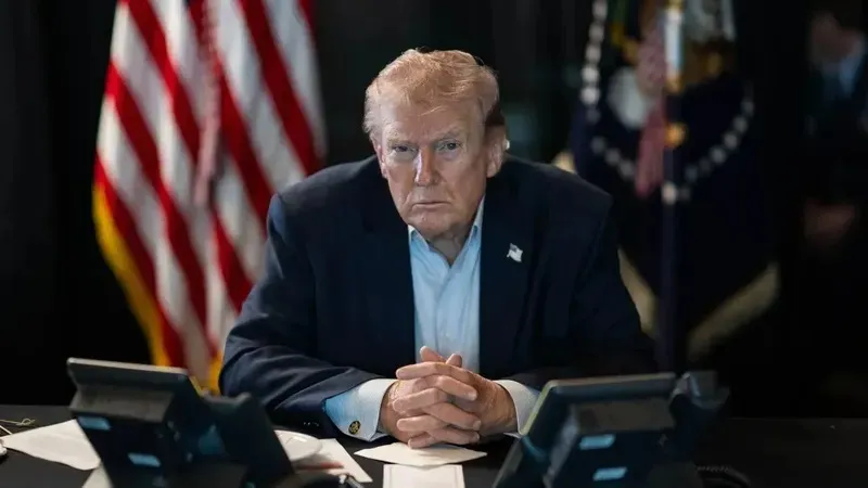 Блокада и угрозы: Трамп сделал заявление по Ирану