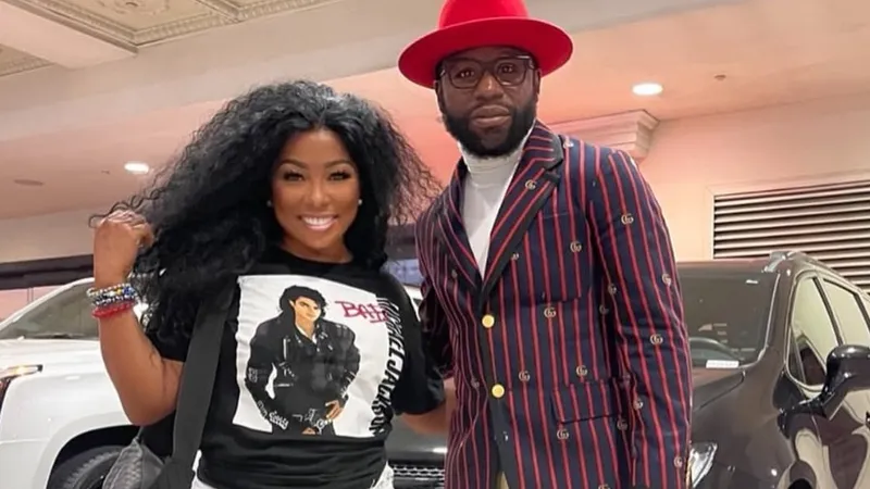 На самого богатого боксера планеты подали в суд из-за 105 тысяч долларов