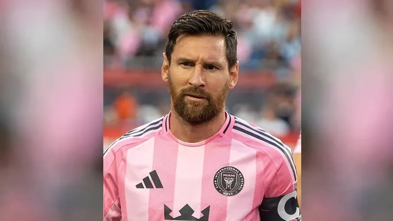 Лионеля Месси обвинили в нарушении контракта и мошенничестве