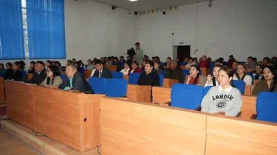 слушатели, совещание, фото - Новости Zakon.kz от 16.04.2026 18:11