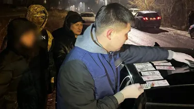 полиция, вымогатель, фото - Новости Zakon.kz от 16.04.2026 18:31