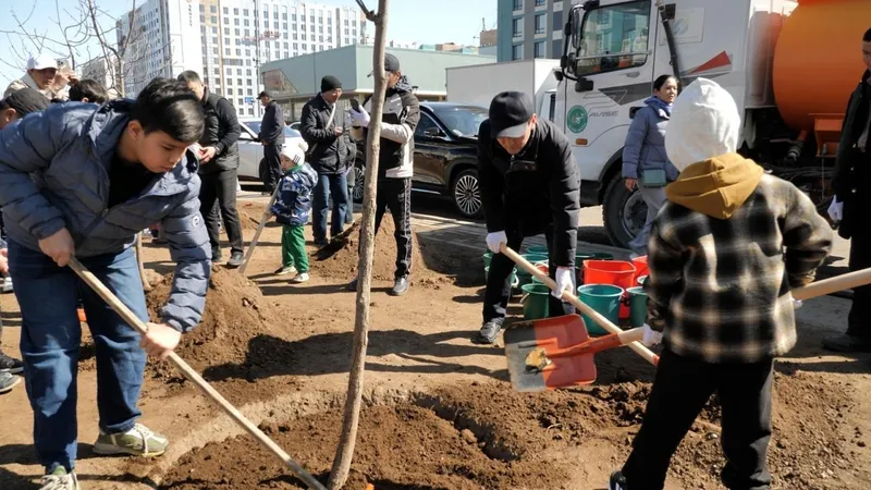 40 тысяч человек и 100 тонн мусора: как прошла акция "Таза аула" в Астане