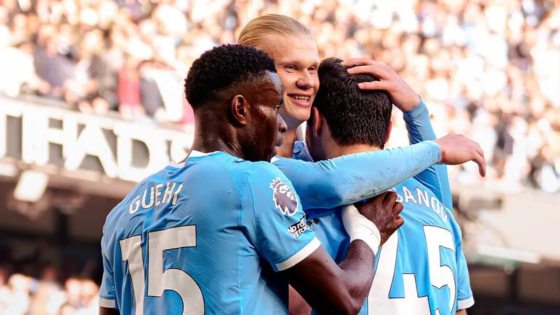 Холанд принес победу "МанСити" в битве с "Арсеналом" за "золото" АПЛ