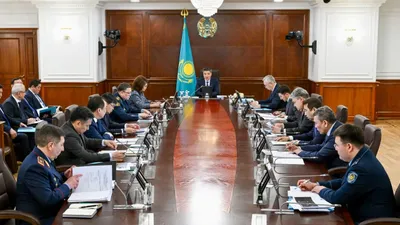 премьер-министр РК Олжас Бектенов, заседание, фото - Новости Zakon.kz от 20.04.2026 14:09