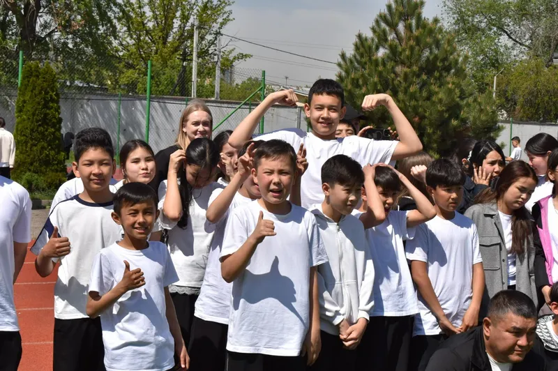 массовая зарядка в Алматы, фото - Новости Zakon.kz от 22.04.2026 15:46