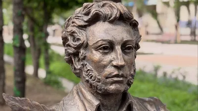 скульптура Пушкина в Алматы, фото - Новости Zakon.kz от 22.04.2026 16:15