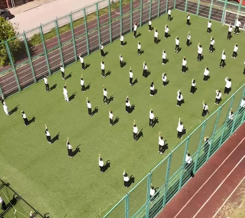 массовая зарядка в Алматы, фото - Новости Zakon.kz от 22.04.2026 15:46