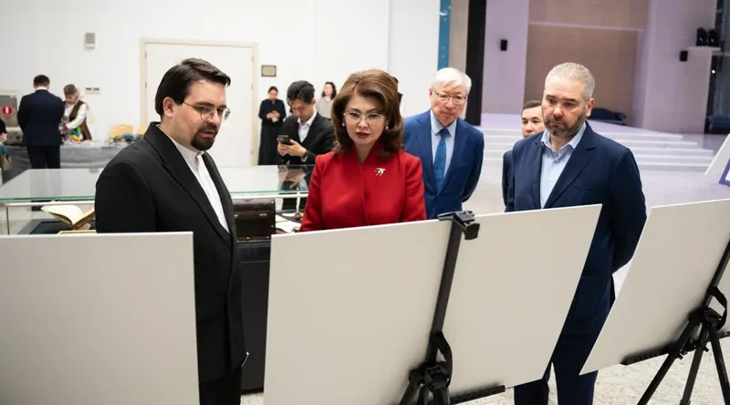 круглый стол в Астане, фото - Новости Zakon.kz от 23.04.2026 17:54