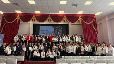 день книги в Актау, фото - Новости Zakon.kz от 23.04.2026 11:11