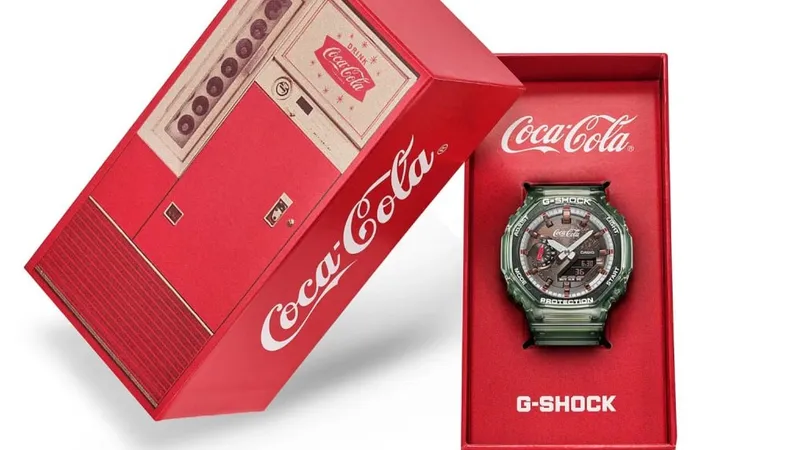 Новые часы Casio выпустили к 140-летию Coca-Cola