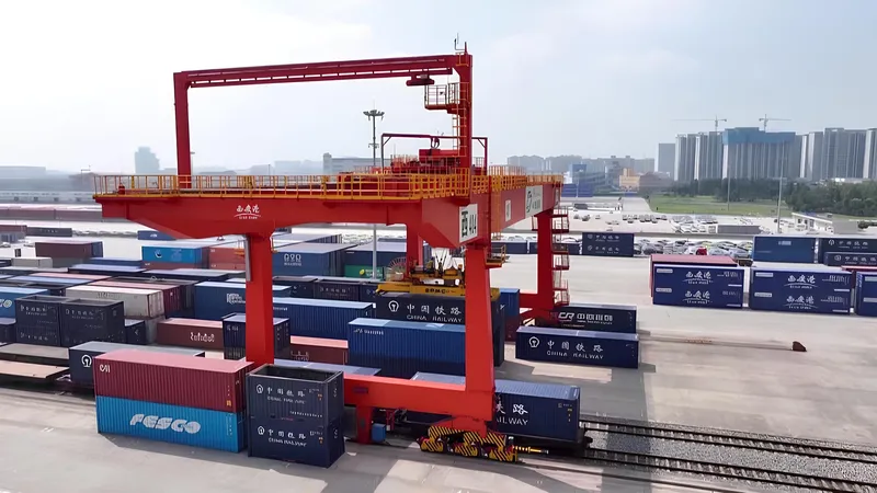 Казахстан будет строить железнодорожные терминалы в Китае и Европе