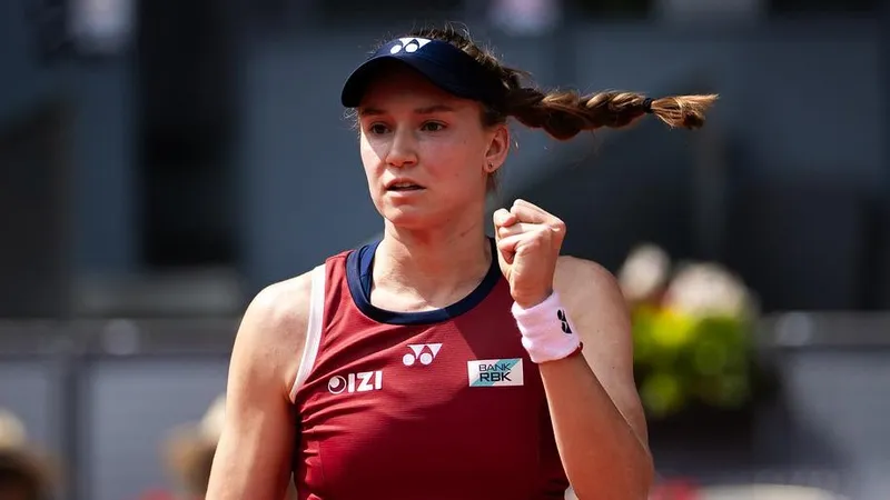 Рыбакина с трудом одолела олимпийскую чемпионку и узнала очередную соперницу