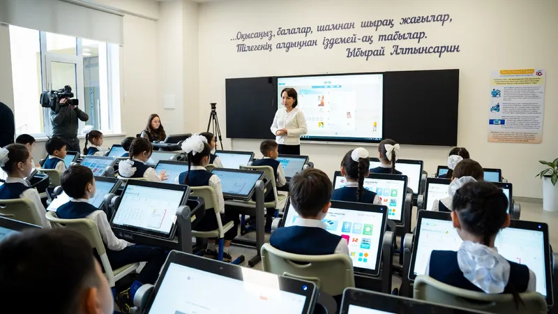 Школьный учитель, учитель, педагог, школьный преподаватель, школа, школьники, ученики