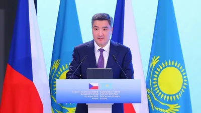 Бектенов: Казахстан готов расширять сотрудничество с Чехией, фото - Новости Zakon.kz от 28.04.2026 17:47