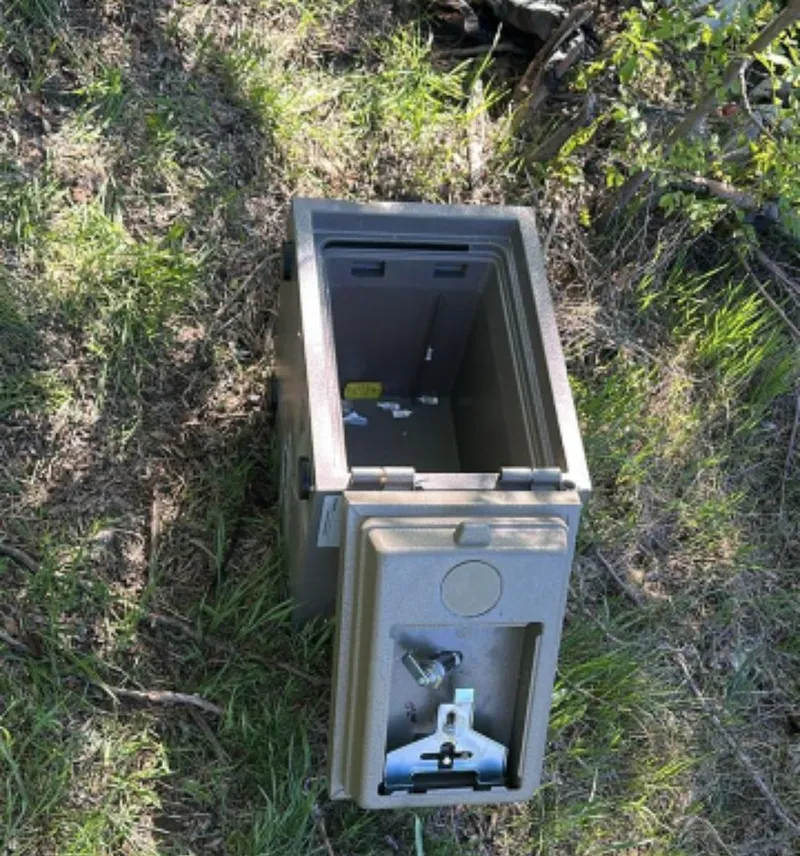 вскрытый сейф, фото - Новости Zakon.kz от 29.04.2026 21:37