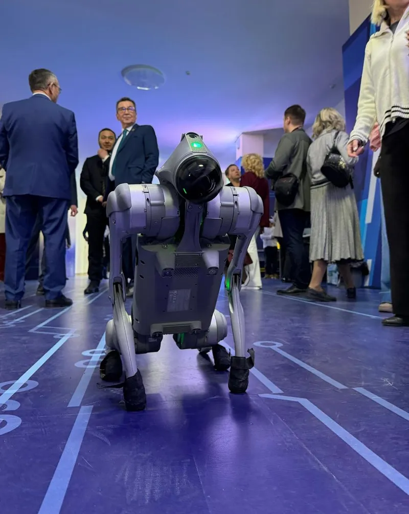 робот, фото - Новости Zakon.kz от 29.04.2026 19:00