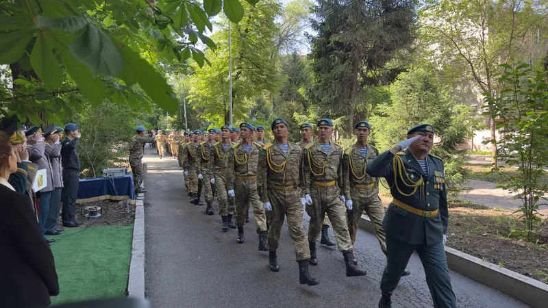 военные цветы алматы