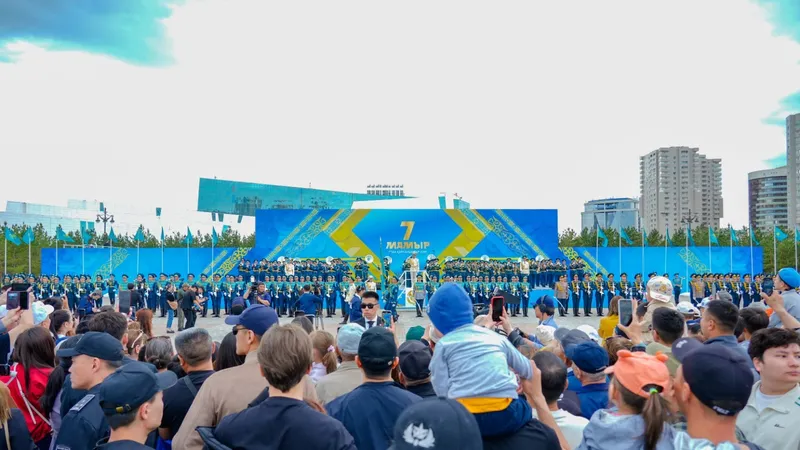 Астана, концерт, День защитников Отечества , фото - Новости Zakon.kz от 07.05.2026 15:38