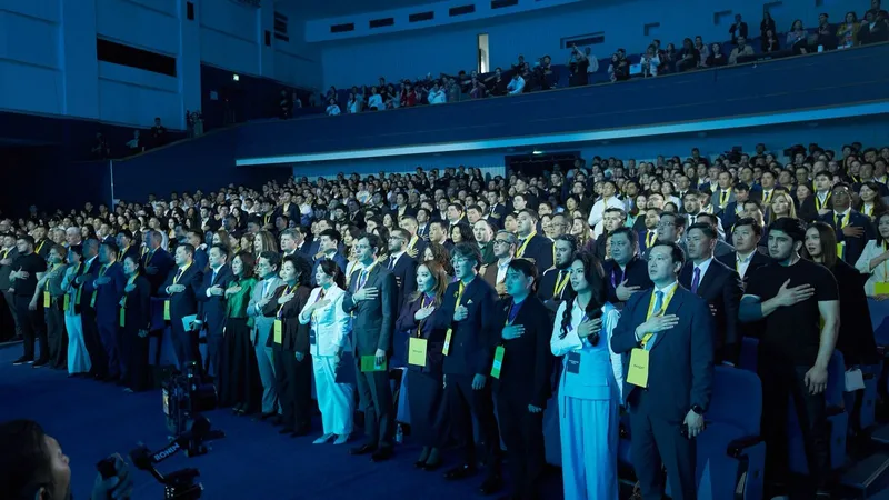 партия "Әділет", учредительный съезд, фото - Новости Zakon.kz от 07.05.2026 13:21