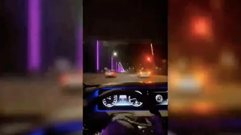 В Атырау задержали молодых людей, устроивших фейерверк из автомобиля, фото - Новости Zakon.kz от 12.05.2026 01:44