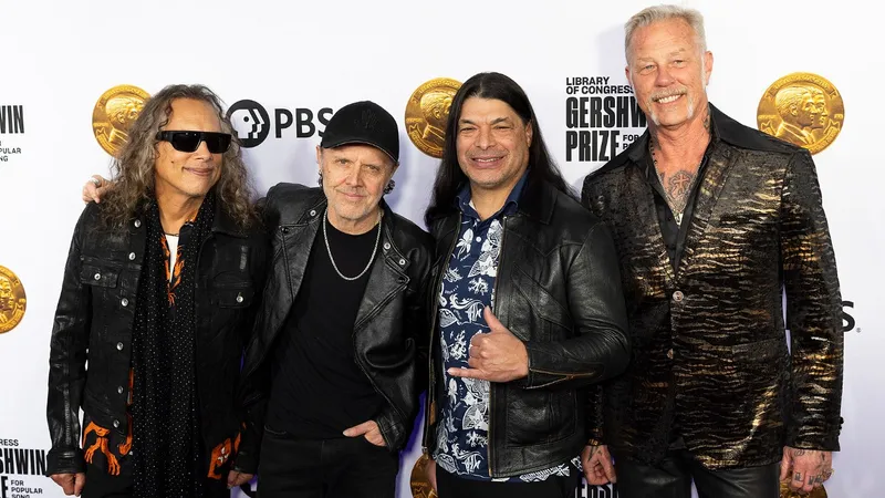 Концерт Metallica стал причиной сейсмической активности в Греции, фото - Новости Zakon.kz от 13.05.2026 00:43