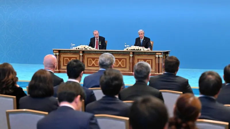 президент Турции Реджеп Тайип Эрдоган, президент РК Касым-Жомарт Токаев, фото - Новости Zakon.kz от 14.05.2026 17:23