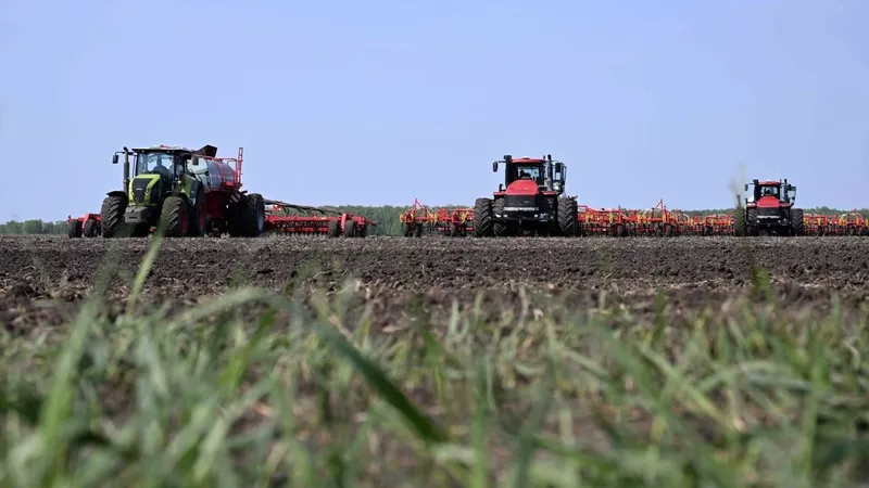 как СКО входит в новый аграрный сезон, фото - Новости Zakon.kz от 14.05.2026 18:35