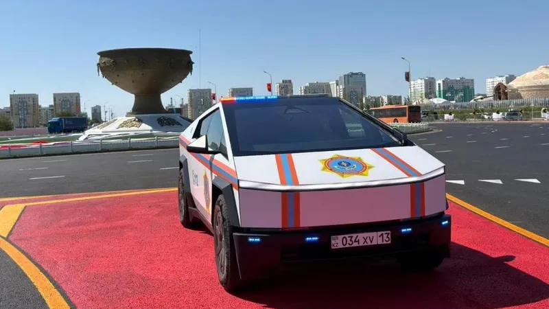Tesla Cybertruck, Туркестан, фото - Новости Zakon.kz от 14.05.2026 11:21