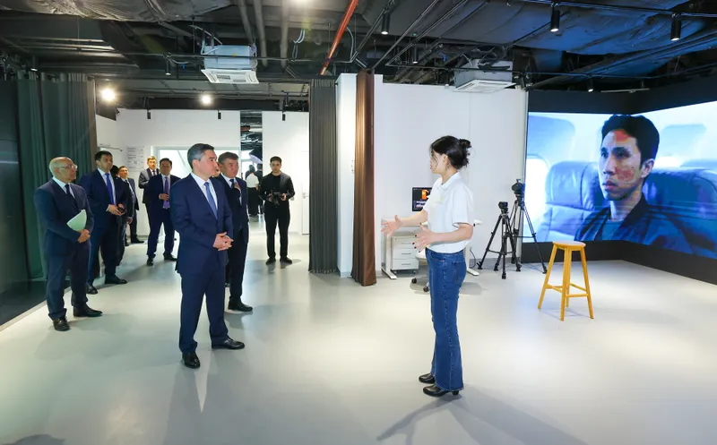 Бектенов в НУ, фото - Новости Zakon.kz от 21.05.2026 15:48