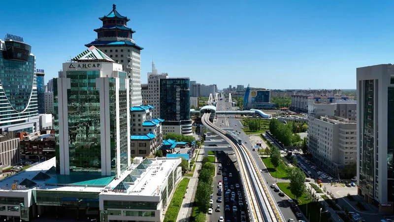 Астанинский легкорельсовый транспорт, ЛРТ, LRT, железнодорожный общественный транспорт, станция ЛРТ, станции ЛРТ, станция LRT, станции LRT, проект ЛРТ, проект LRT, вагон ЛРТ, вагоны ЛРТ, вагон LRT, вагоны LRT, Астана, ЛРТ в Астане