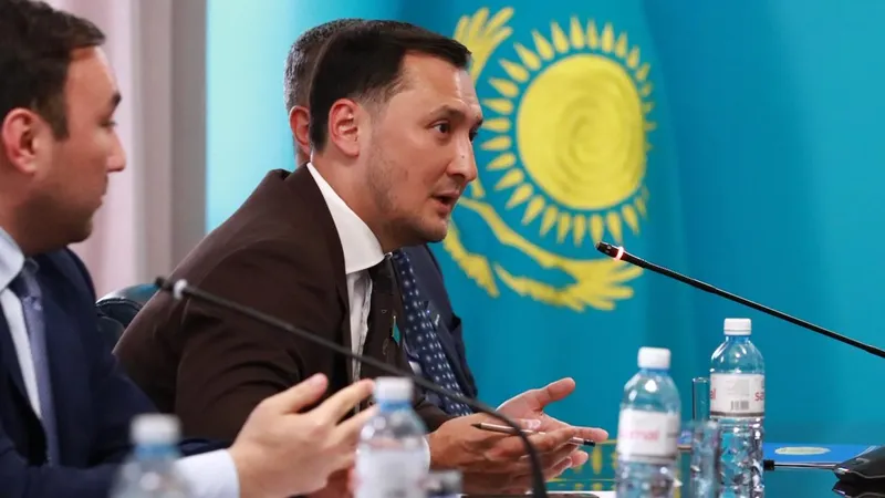 встреча, фото - Новости Zakon.kz от 22.05.2026 19:01