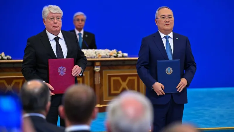 обмен документами между Казахстаном и Россией, фото - Новости Zakon.kz от 28.05.2026 16:27