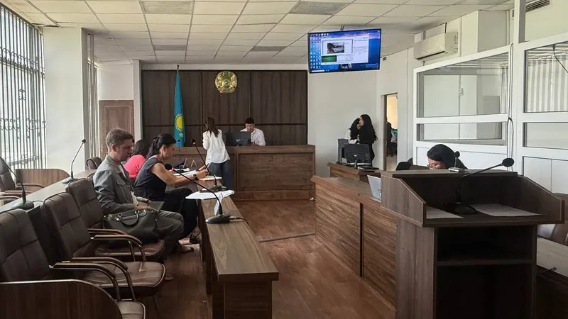 суд, судья, участники процесса