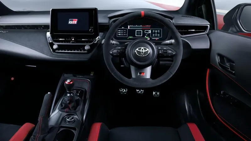 GR Corolla GRMN, фото - Новости Zakon.kz от 03.06.2026 08:44