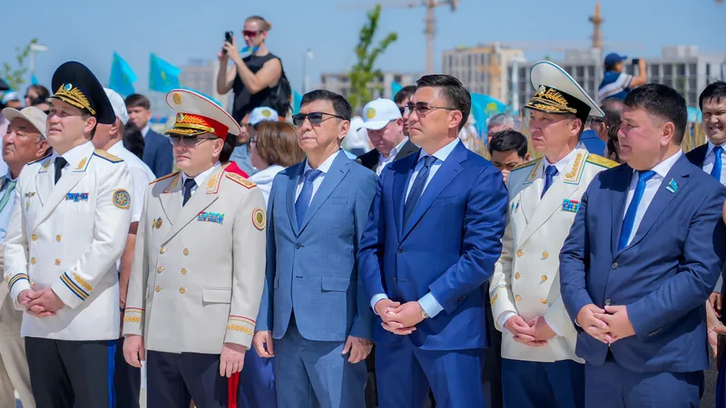 Церемония поднятия флага, фото - Новости Zakon.kz от 04.06.2026 16:30