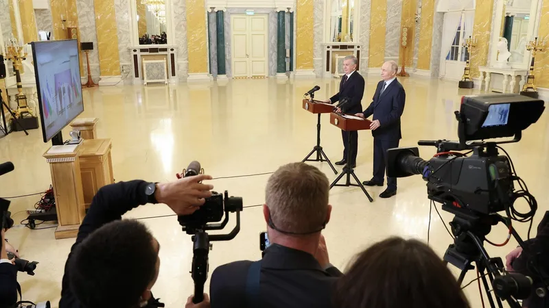 президент Узбекистана Шавкат Мирзиёев, президент России Владимир Путин, фото - Новости Zakon.kz от 05.06.2026 09:57