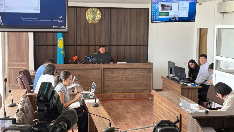 Водитель Zeekr рассказал, почему катался на подложных номерах