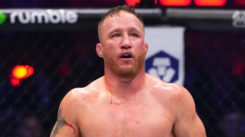 UFC Бой Топурия, фото - Новости Zakon.kz от 15.06.2026 11:34