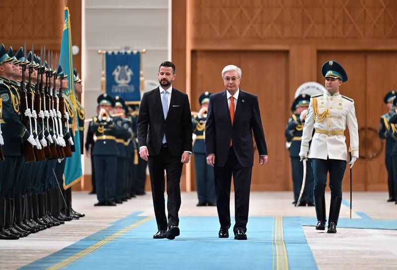 встреча президента Черногории в Астане, фото - Новости Zakon.kz от 19.06.2026 12:15