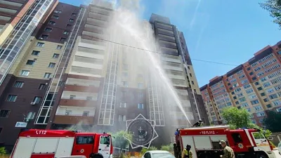 горит высотка в Астане