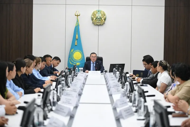 аким, совещание, фото - Новости Zakon.kz от 24.06.2026 17:16